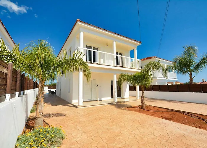 Nissi Gintare Villa Ayia Napa